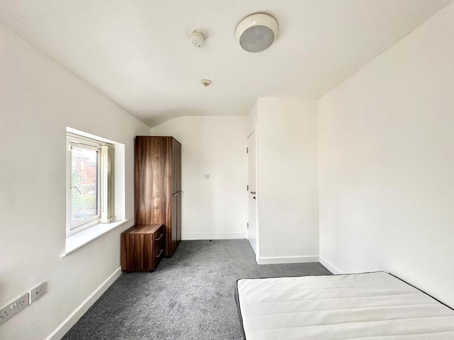 Flat Wynne Road in St Helens