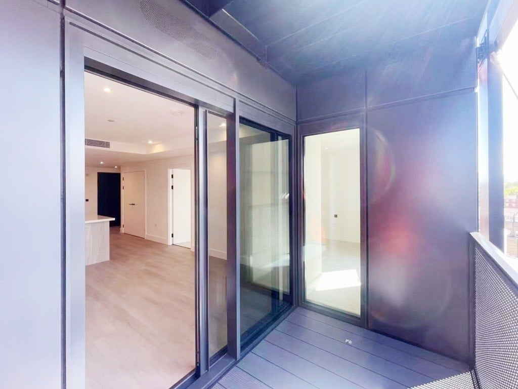 Flat Marian Place in Greater London