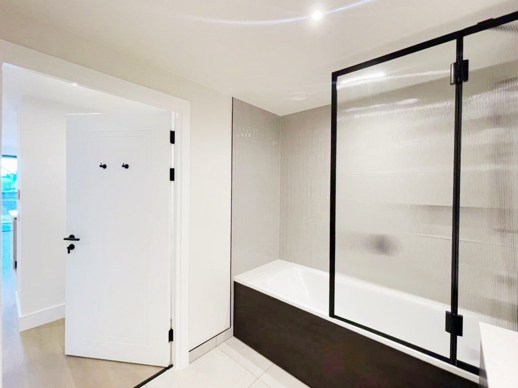 Flat Marian Place in Greater London
