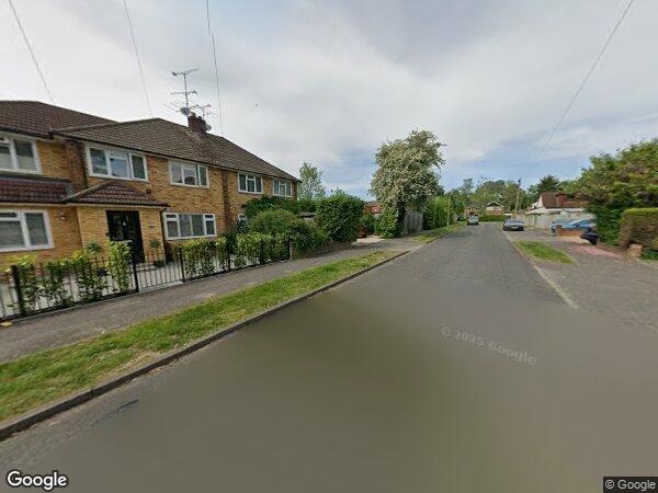 House Hinton Close in High Wycombe