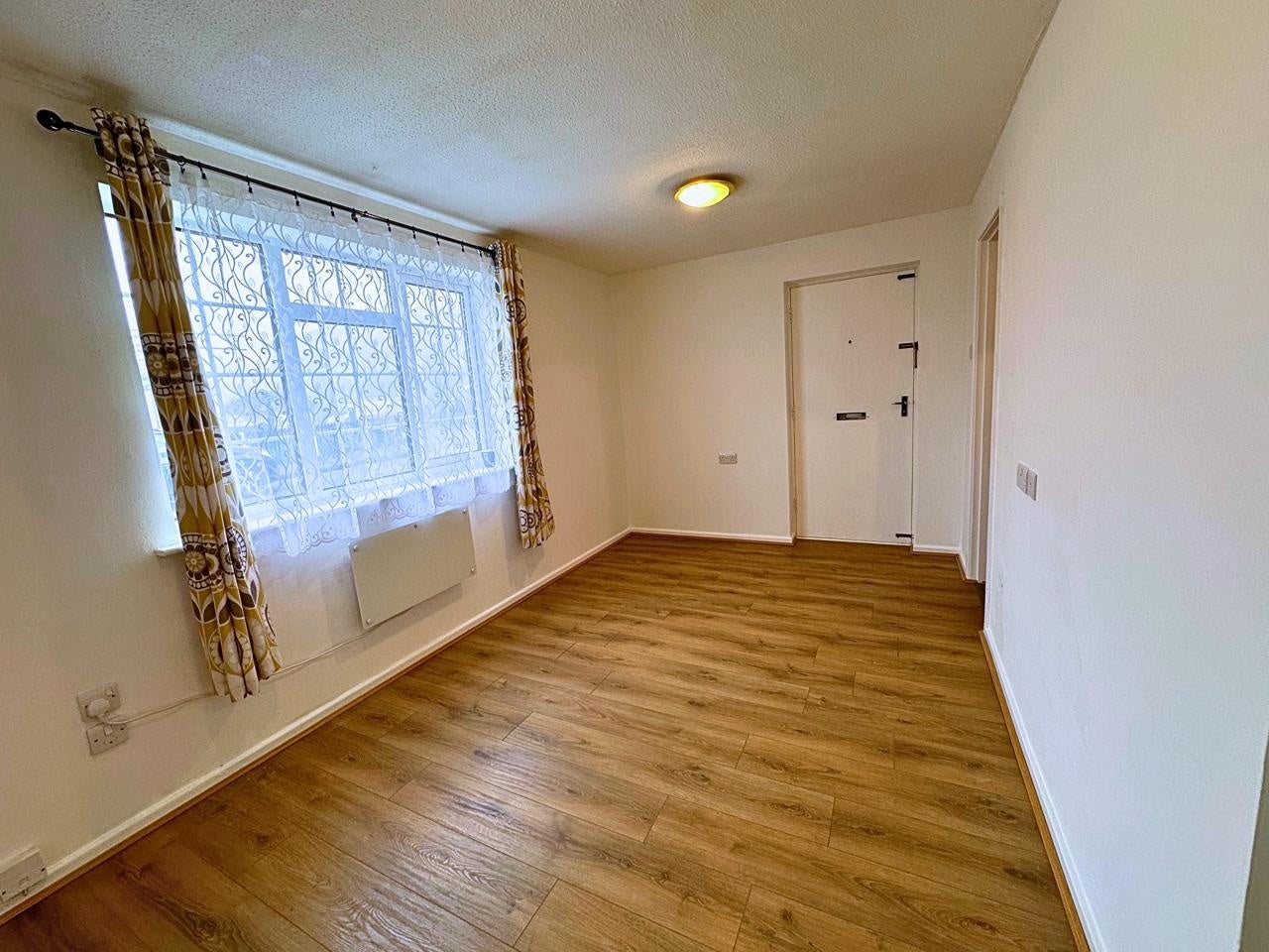 Flat Polden Close in Charnwood