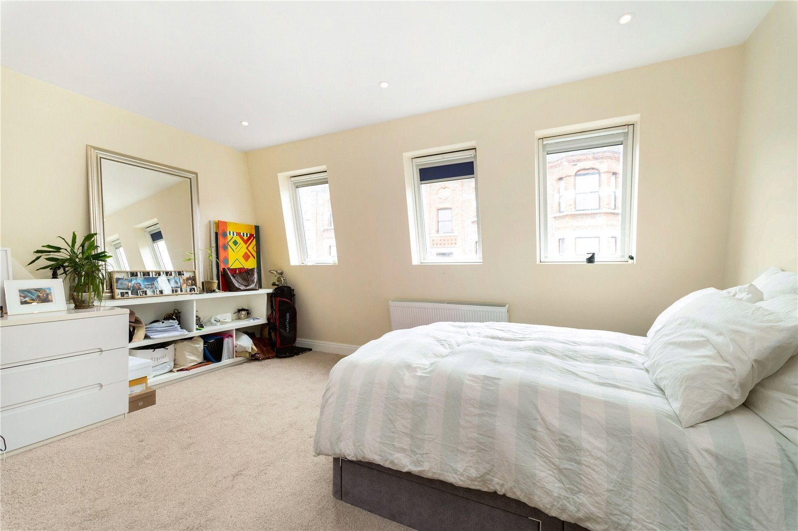 Flat Kingwood Road in Greater London