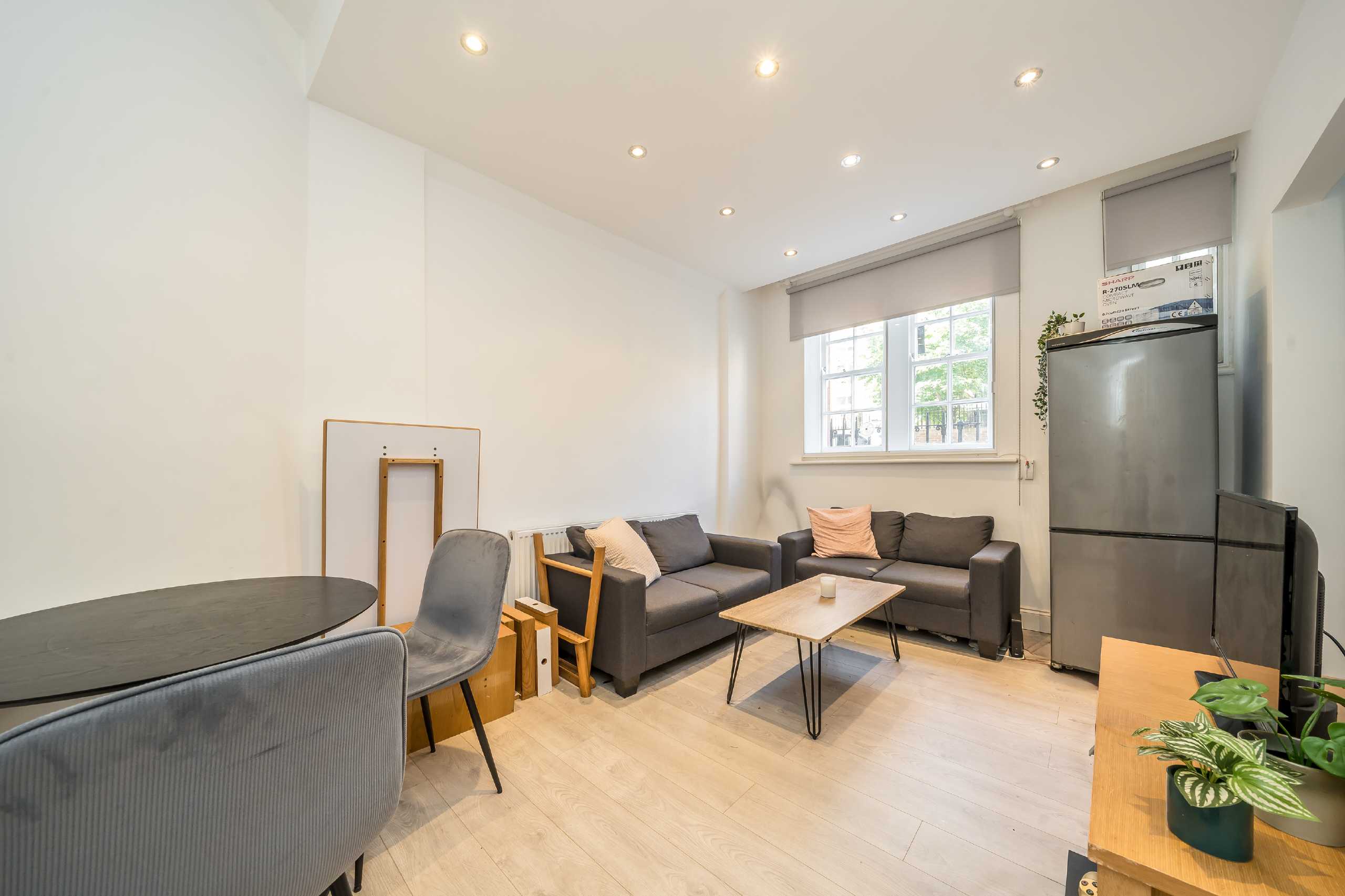 Flat Hastings Street in Greater London