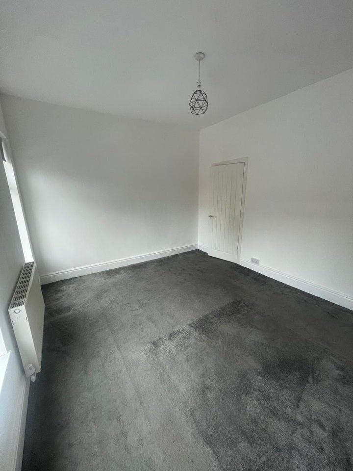 Flat Oakdene Street in Manchester