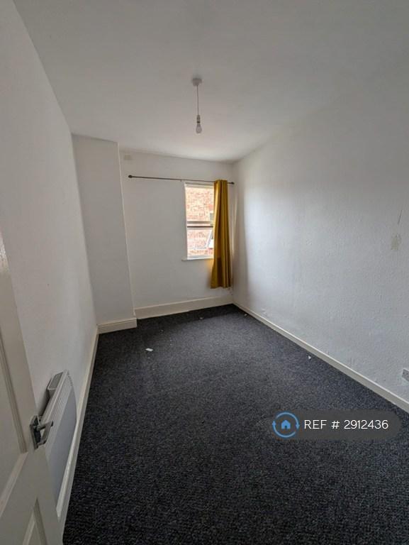 Flat Irving Street in Southport