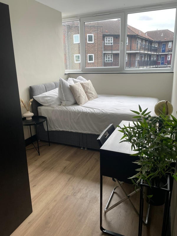 Room Myrtle Walk in Greater London