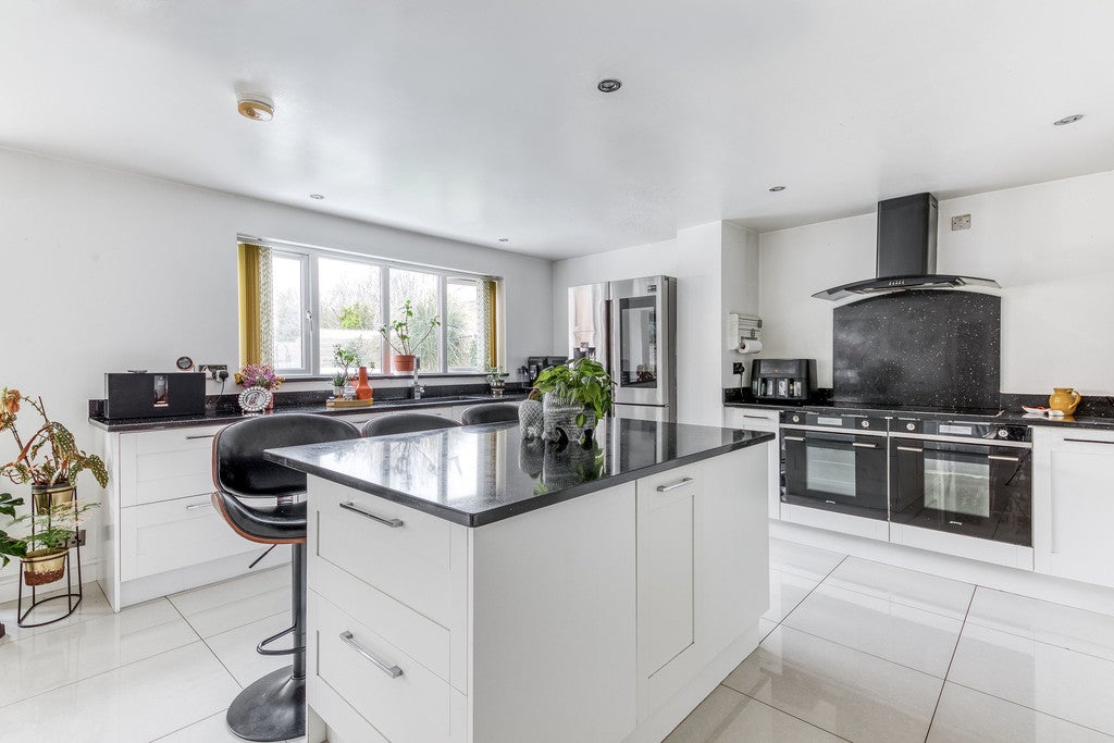 House Bowbank Close in Derby