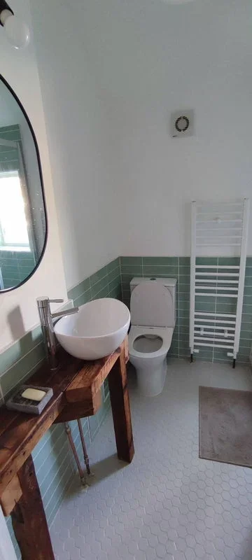 Room Leyton Park Road in Greater London