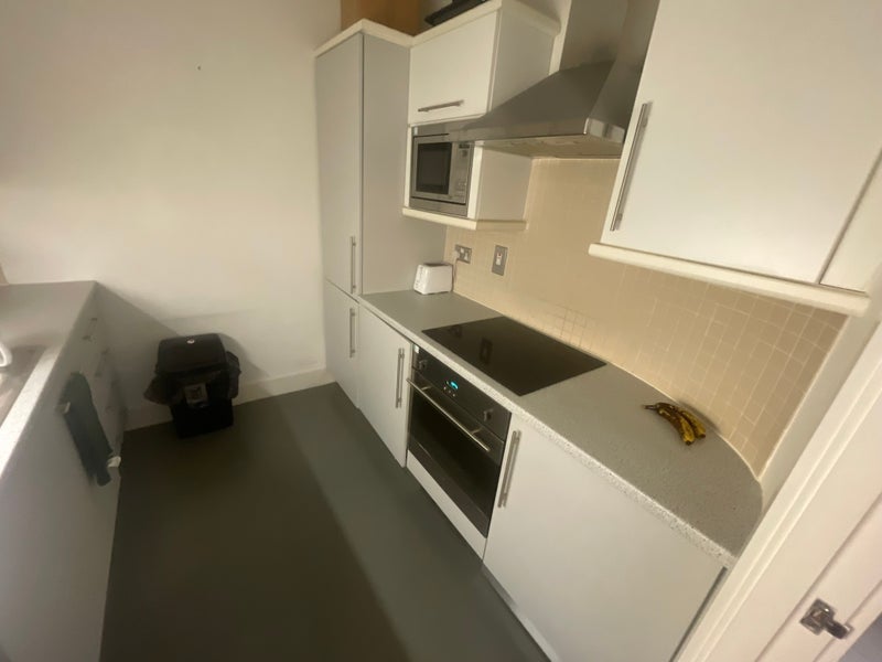 Flat Masons Yard in Greater London