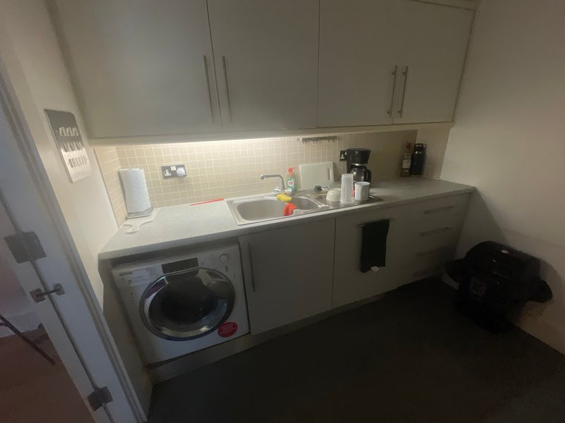 Flat Masons Yard in Greater London