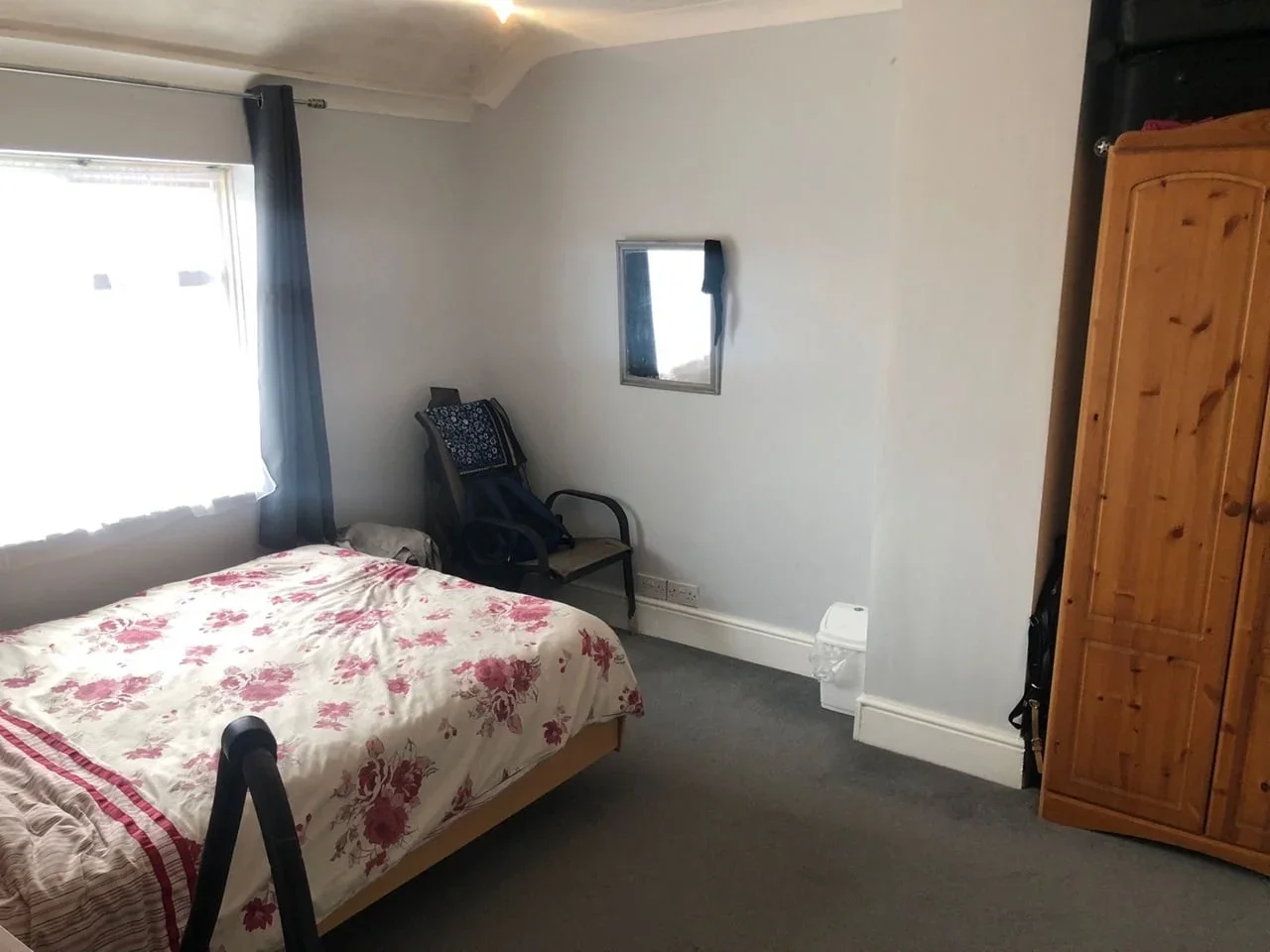 Room Fitzstephen Road in Greater London