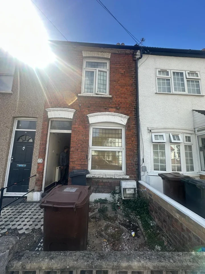 House Sparsholt Road in Greater London