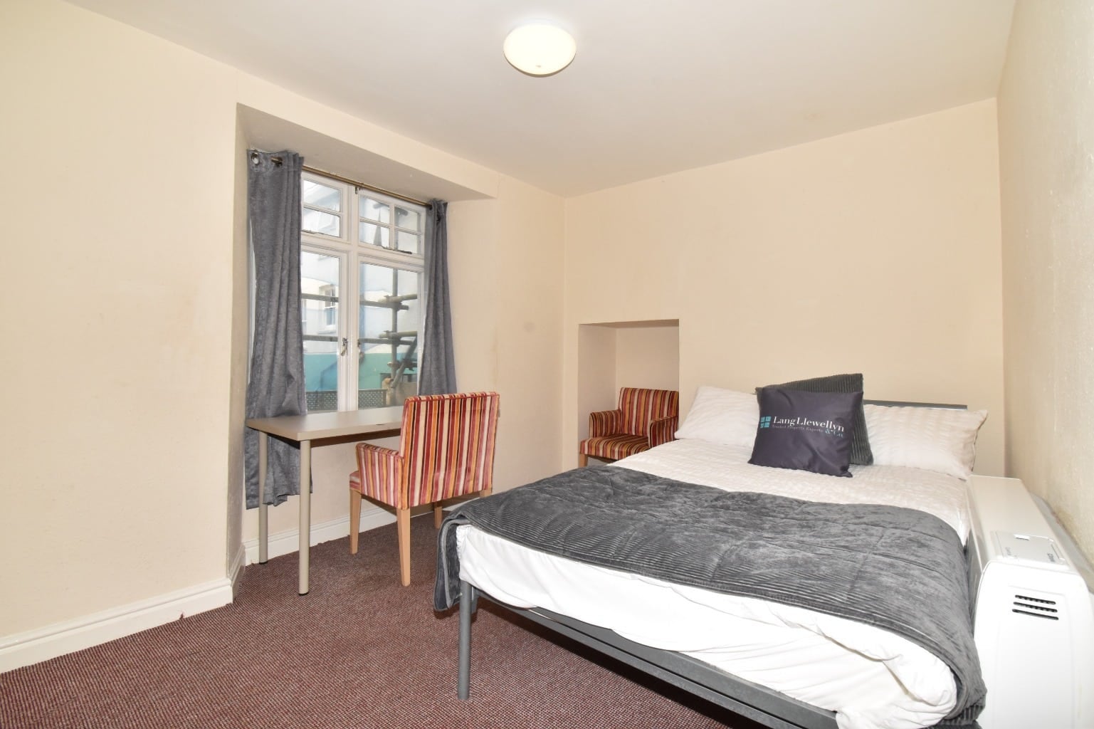 Flat Arwenack Street in Falmouth