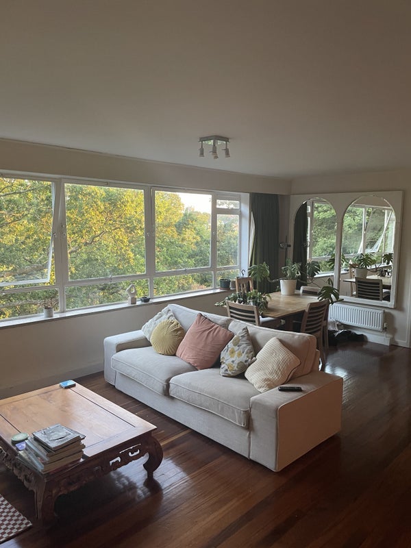 Room Tylney Avenue in Greater London