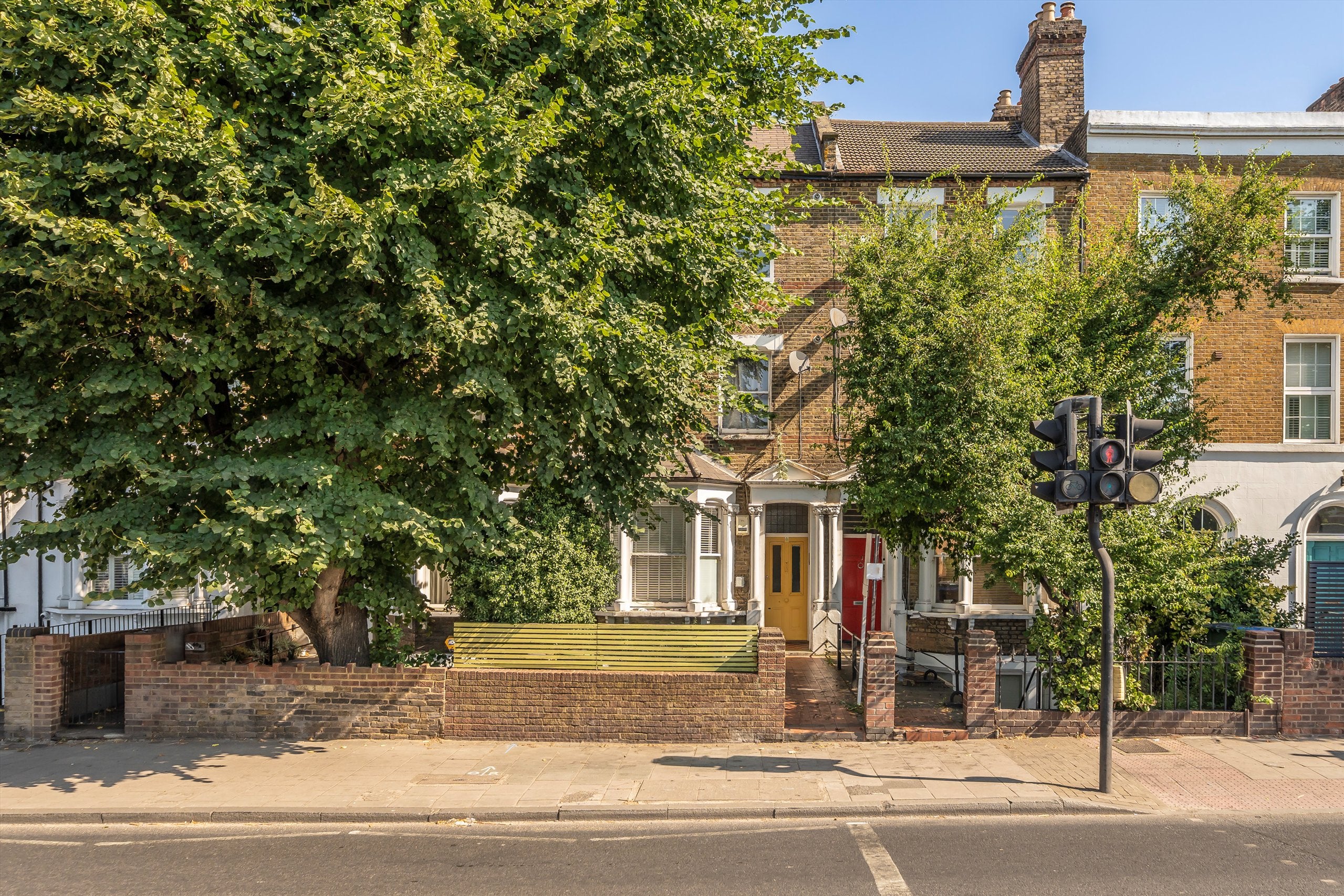 Flat Blackheath Road in Greater London