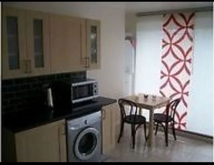 Room Aldrington Road in Greater London