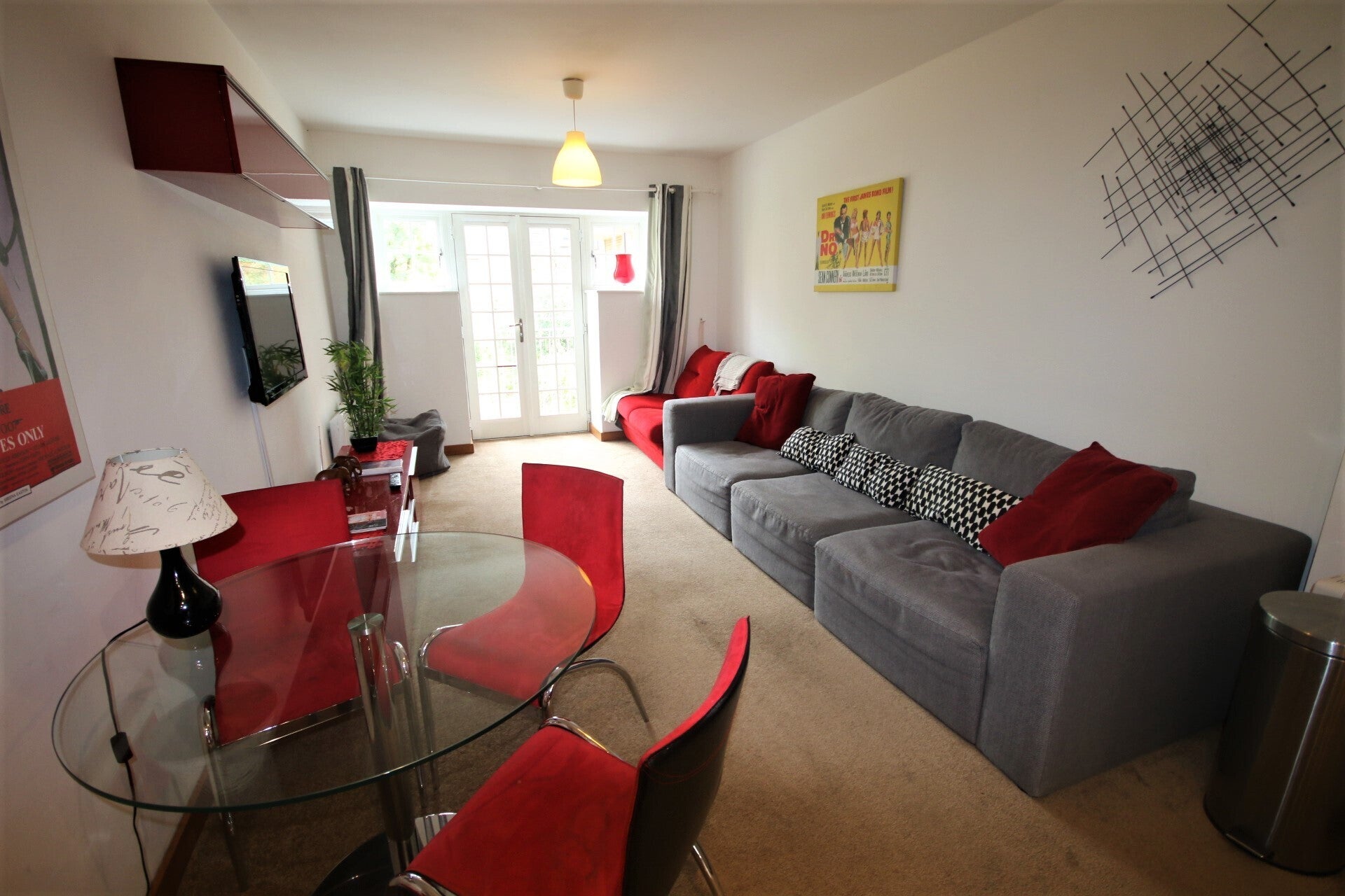 Flat Weir Court in Canterbury