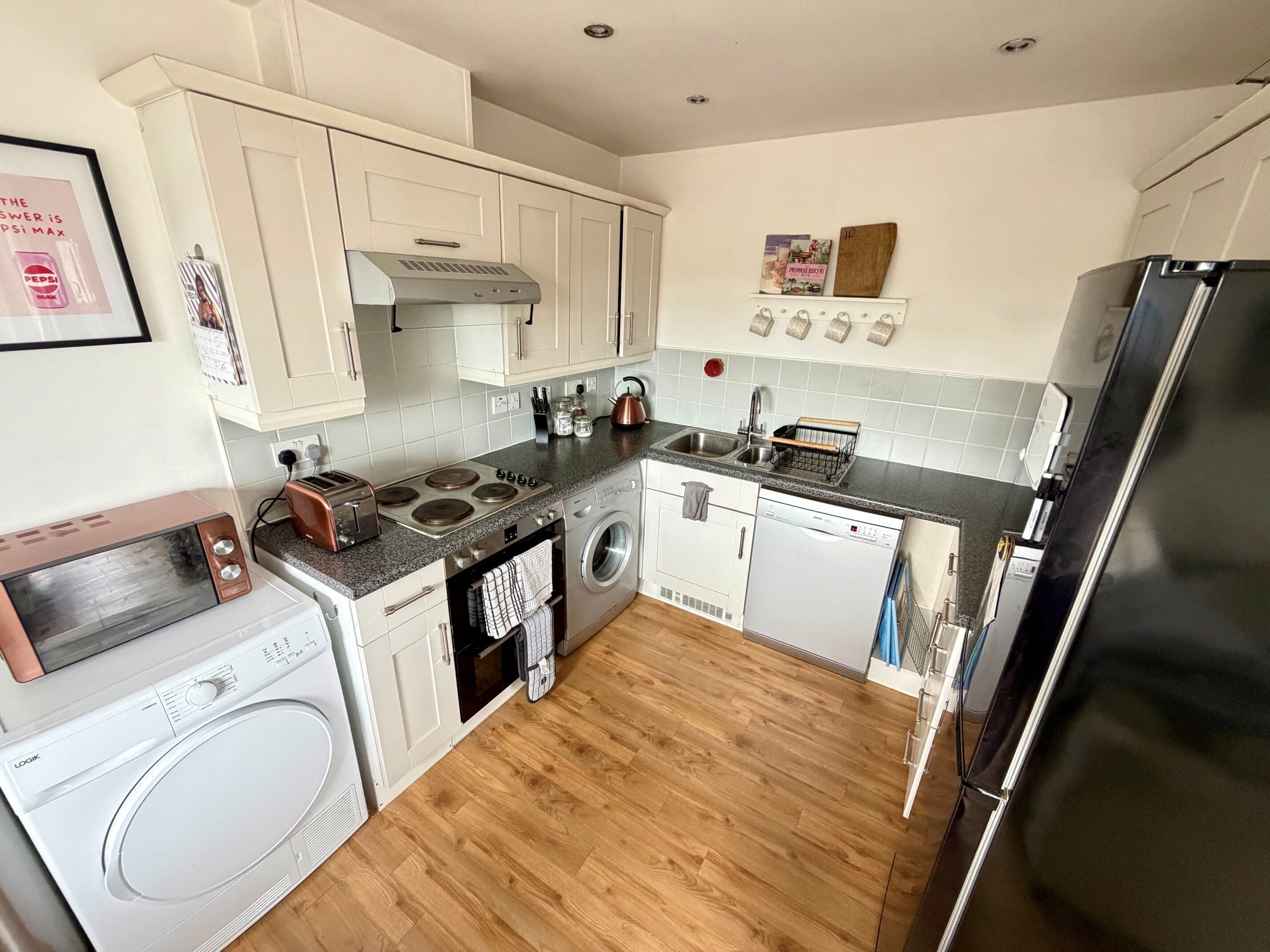 Flat Barnsdale Close in Charnwood