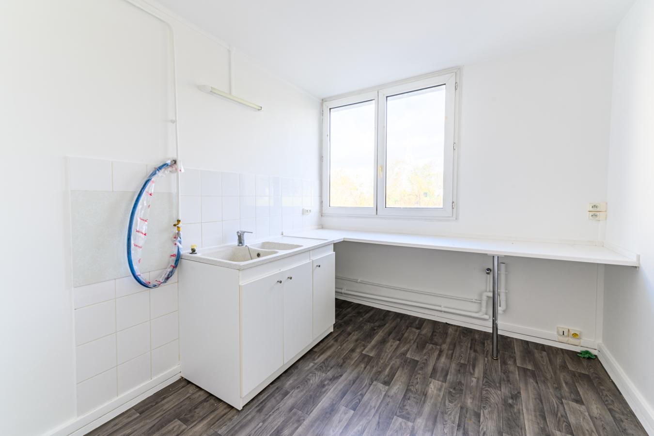 Flat Rue Jean Mermoz in Le Kremlin-Bicêtre