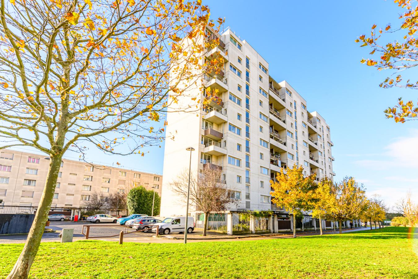 Flat Rue Jean Mermoz in Le Kremlin-Bicêtre