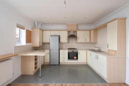 Flat Arnhem Road in Newbury