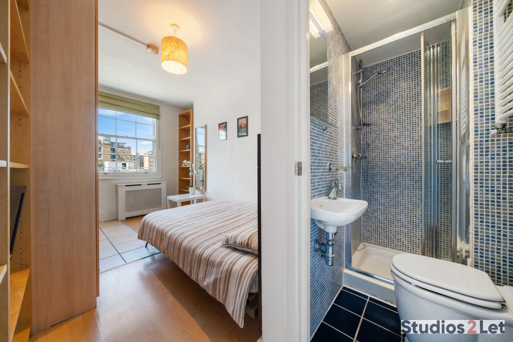 Flat Claverton Street in City of Westminster
