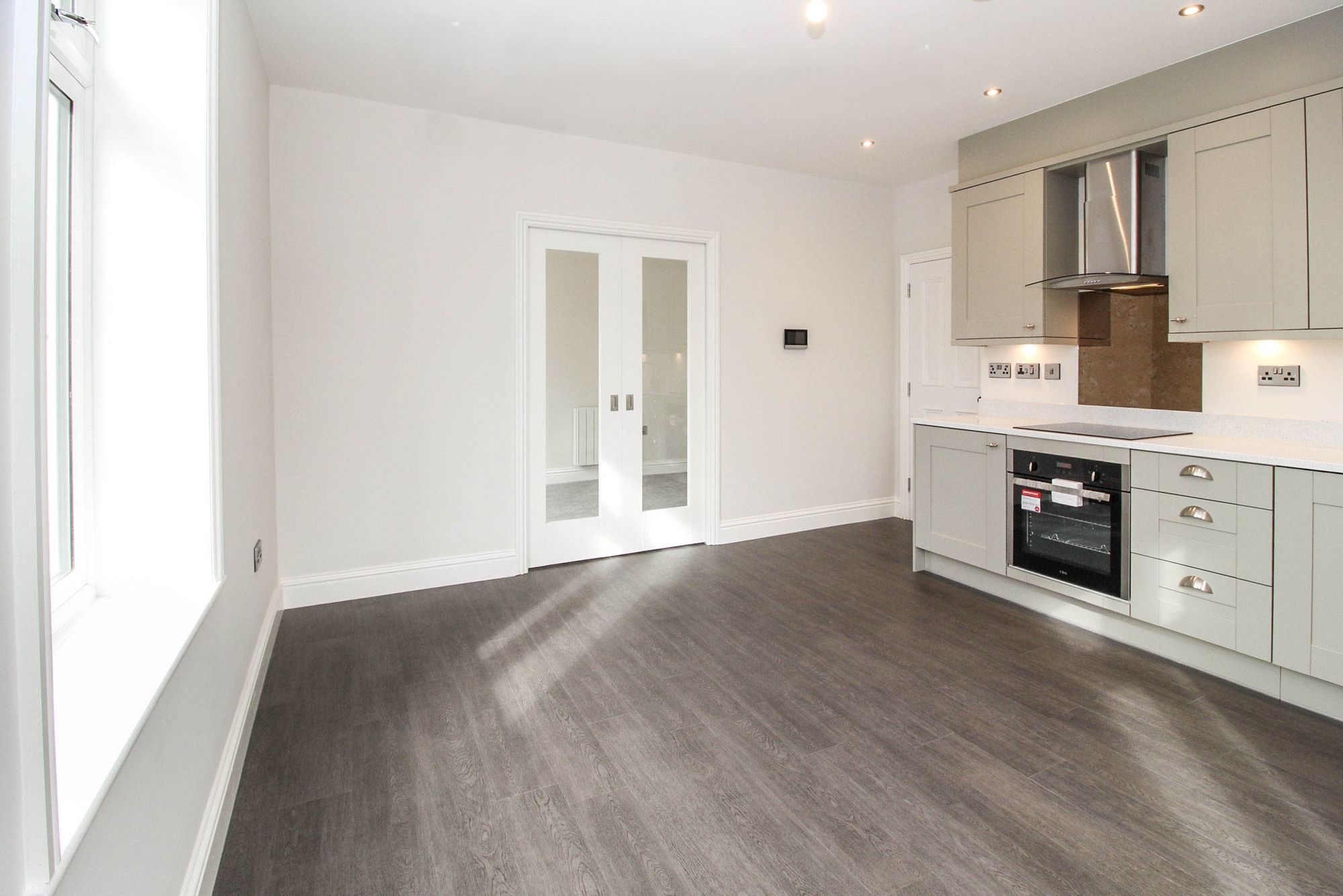 Flat Waverley Road in Kenilworth