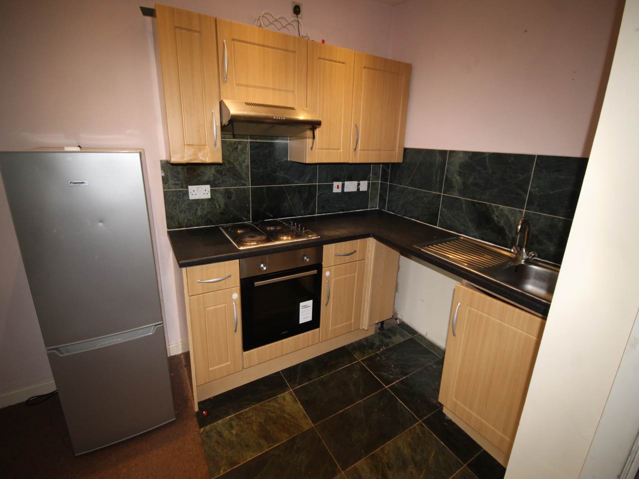 Flat Tong Street in Bradford