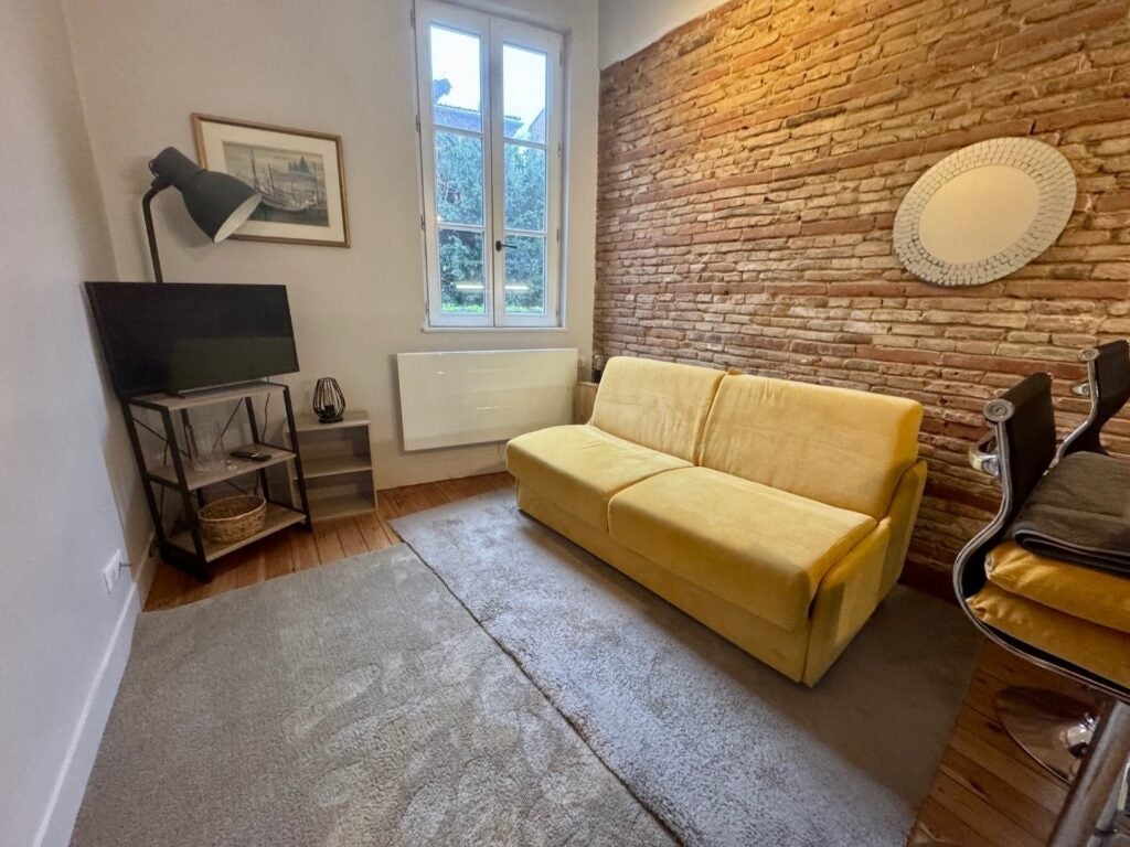 Flat Rue des Trois Banquets in Toulouse