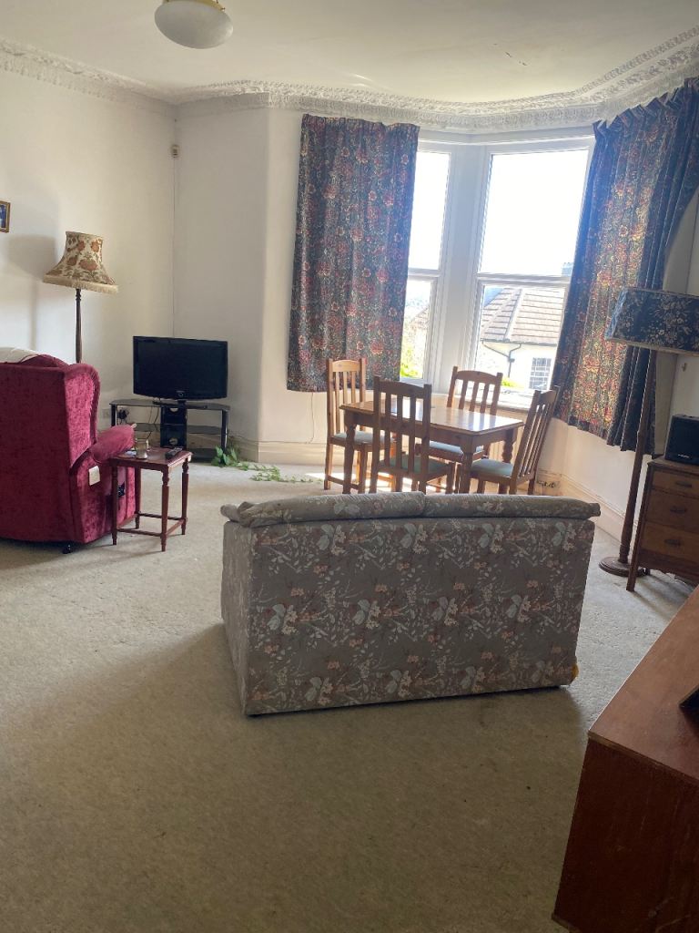 Room Ashley Court Road in Bristol