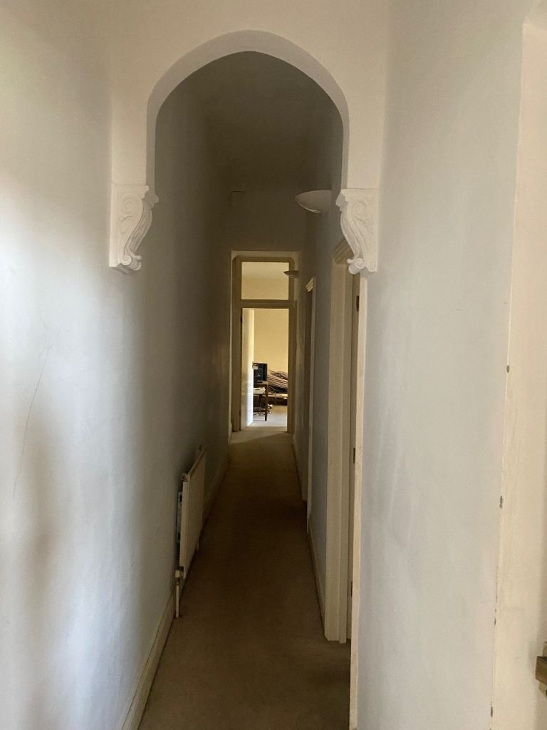 Room Ashley Court Road in Bristol