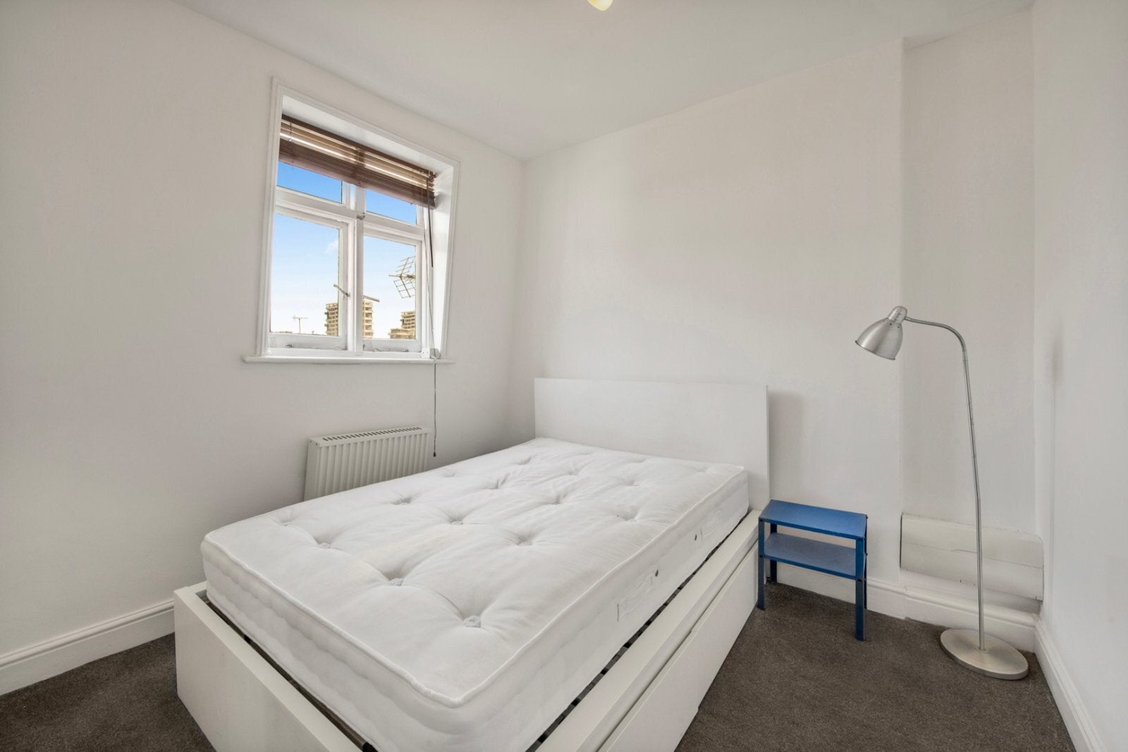 Flat Norfolk Place in City of Westminster