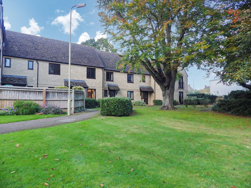 Flat Beechgate in West Oxfordshire