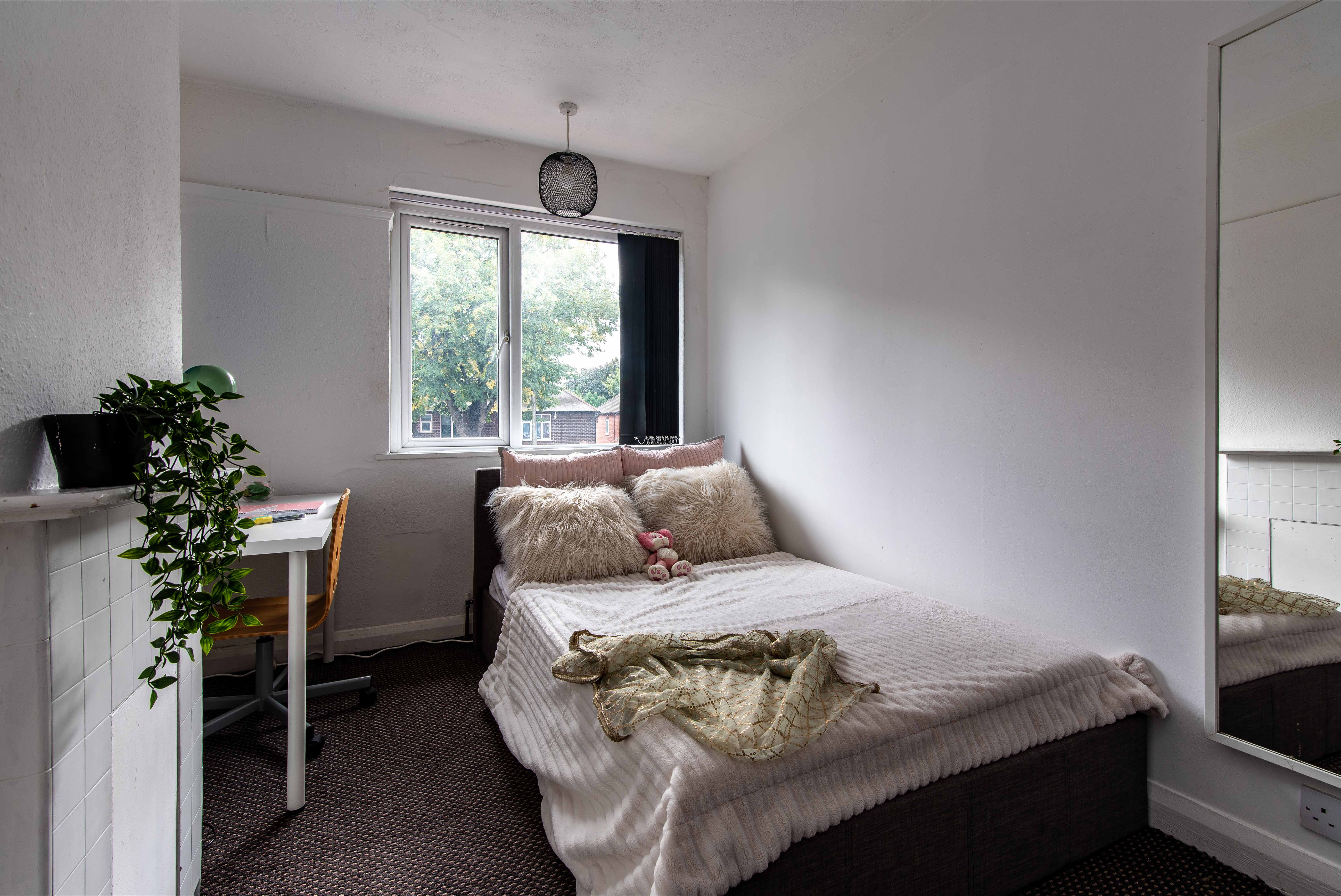 Flat Beeston Road in Nottingham