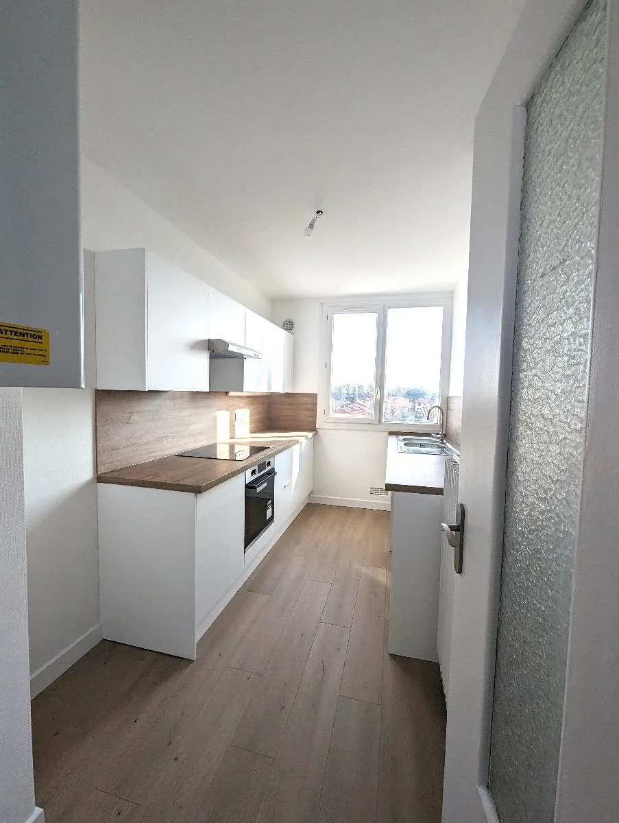 Appartement Rue Antoine Lumière à Décines-Charpieu