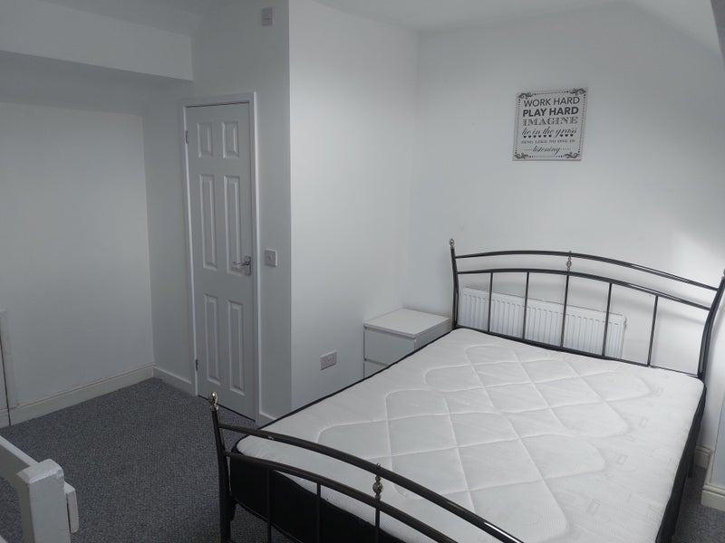 Room City Road in Sheffield