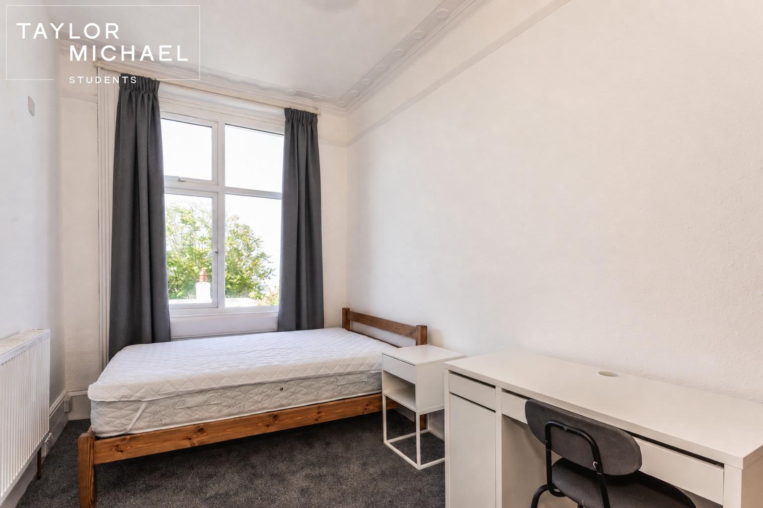 Room Powis Grove in Brighton