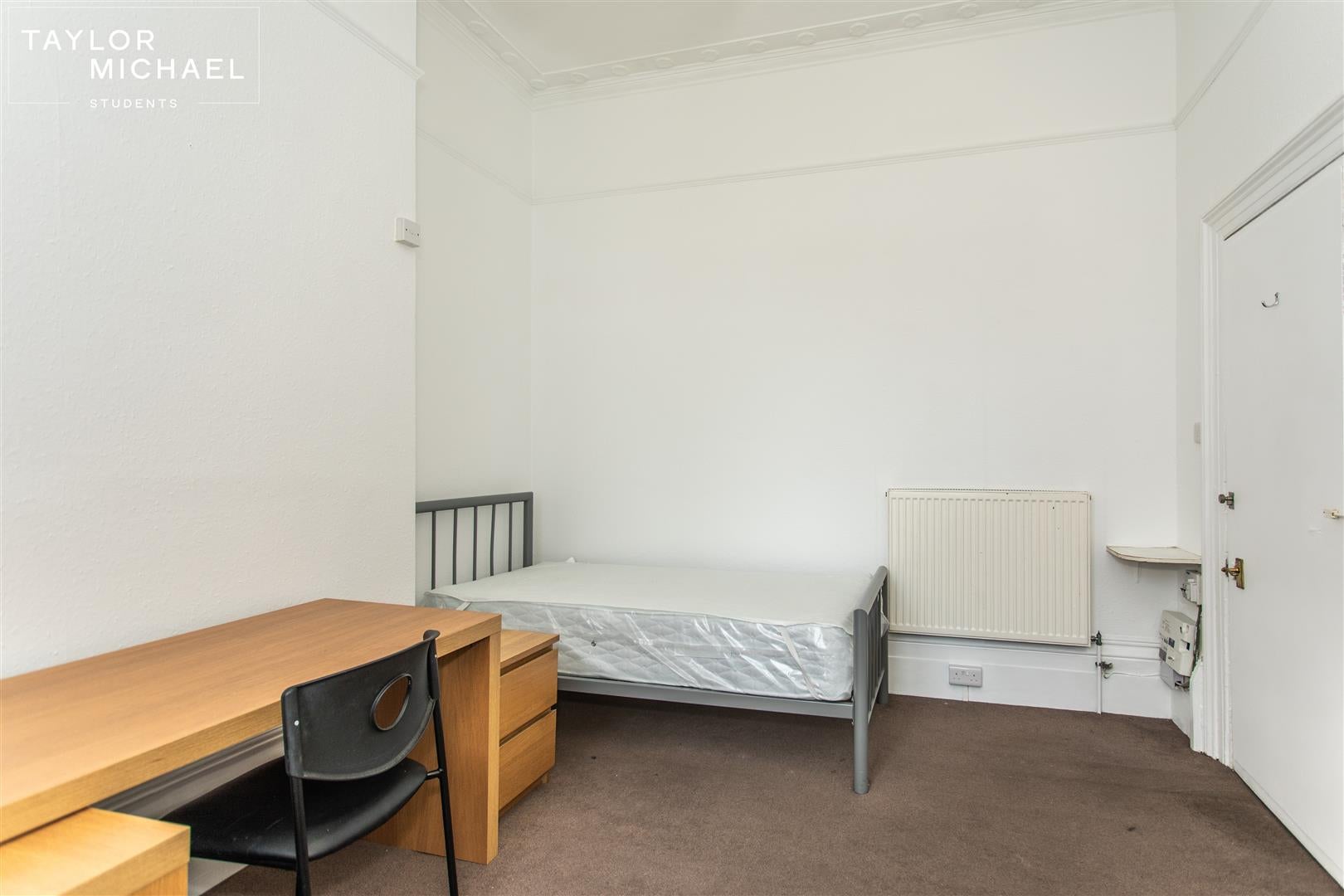 Room Powis Grove in Brighton