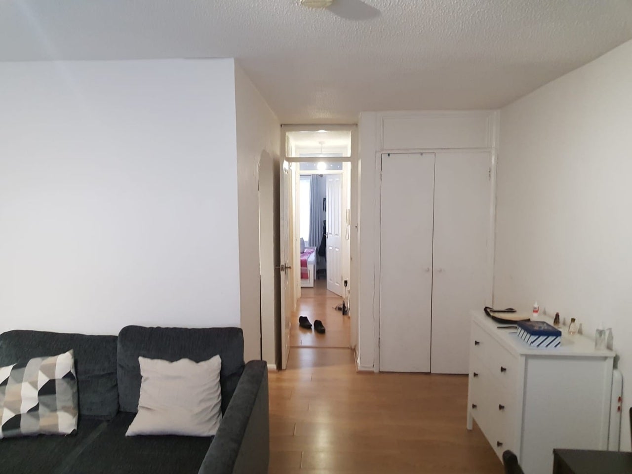 Flat Pentland Place in Greater London