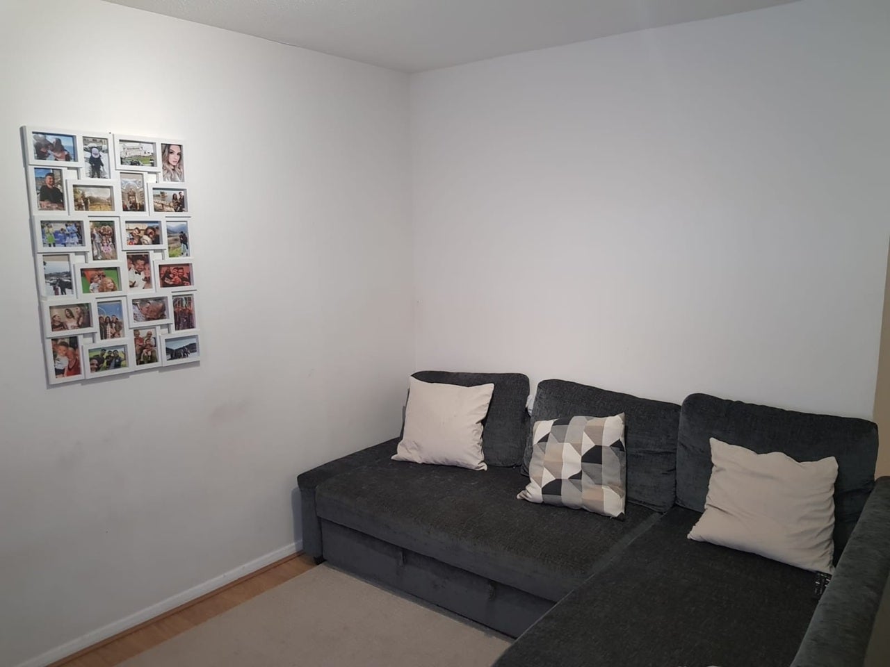 Flat Pentland Place in Greater London