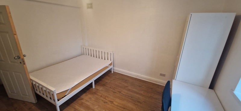 Room Limehouse Causeway in Greater London