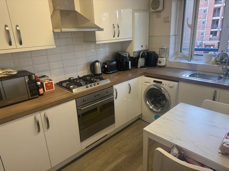 Room Limehouse Causeway in Greater London