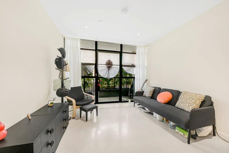 Flat Hampshire Street in Greater London