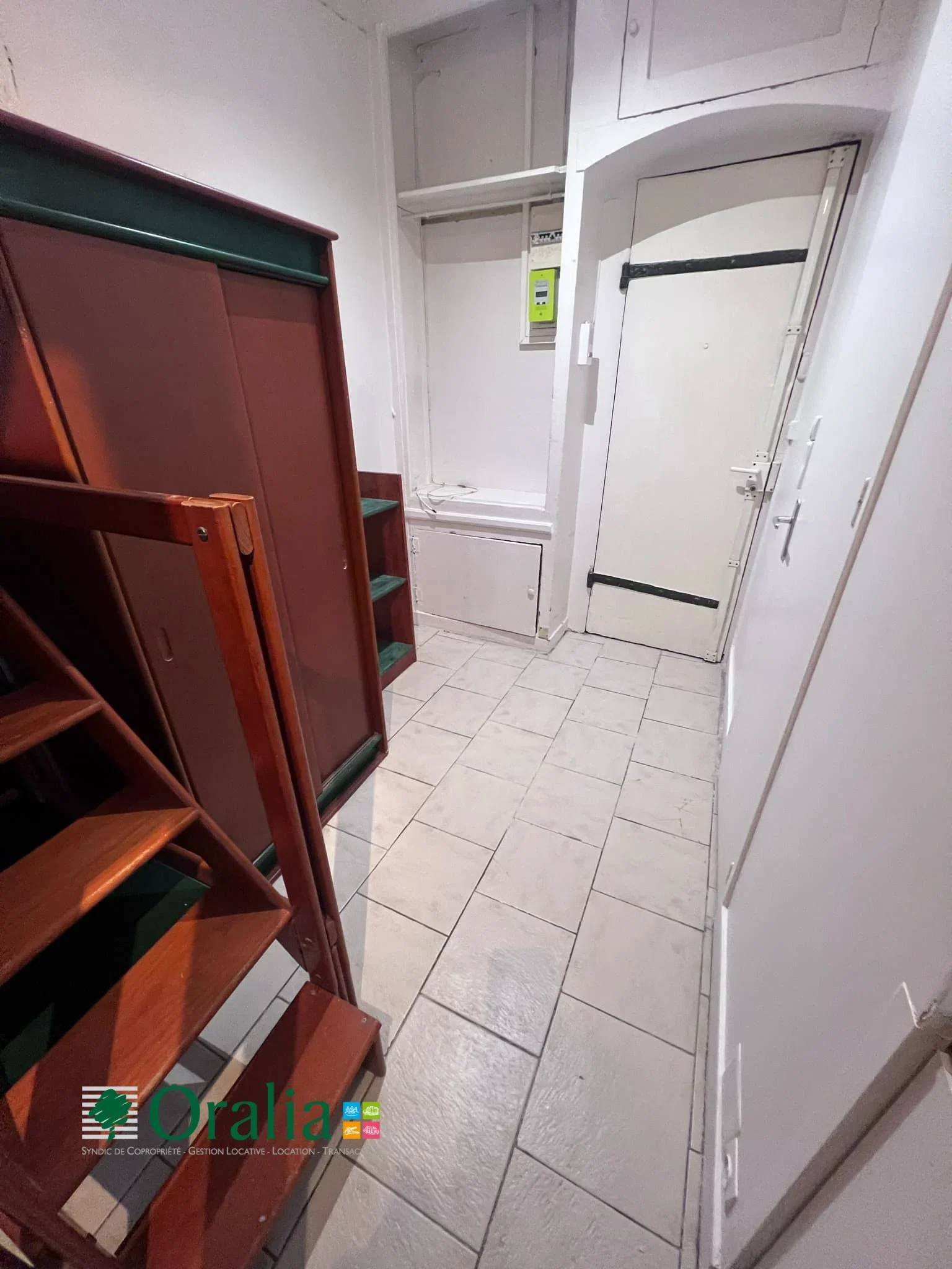 Appartement Rue Jean de Beauvais à Paris