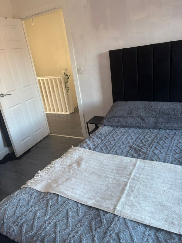 Room Dakin Close in Bristol
