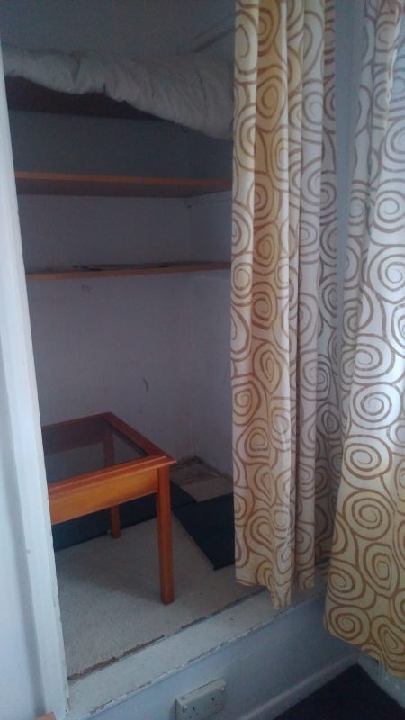 Room Gloucester Avenue in Chelmsford