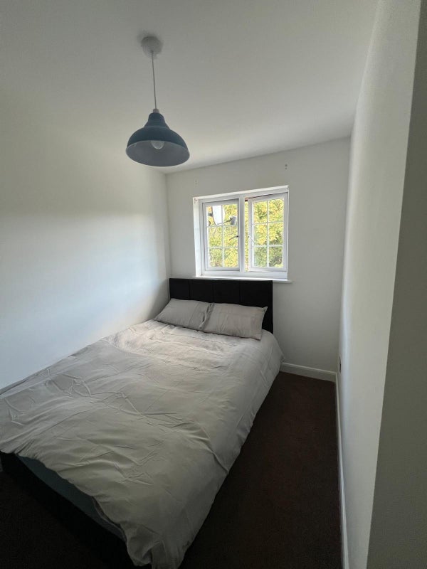 House Hogarth Close in Greater London