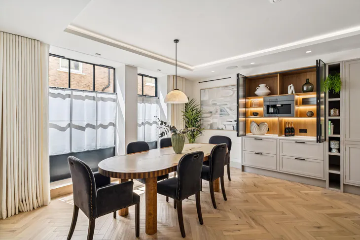 Flat Bridstow Place in City of Westminster