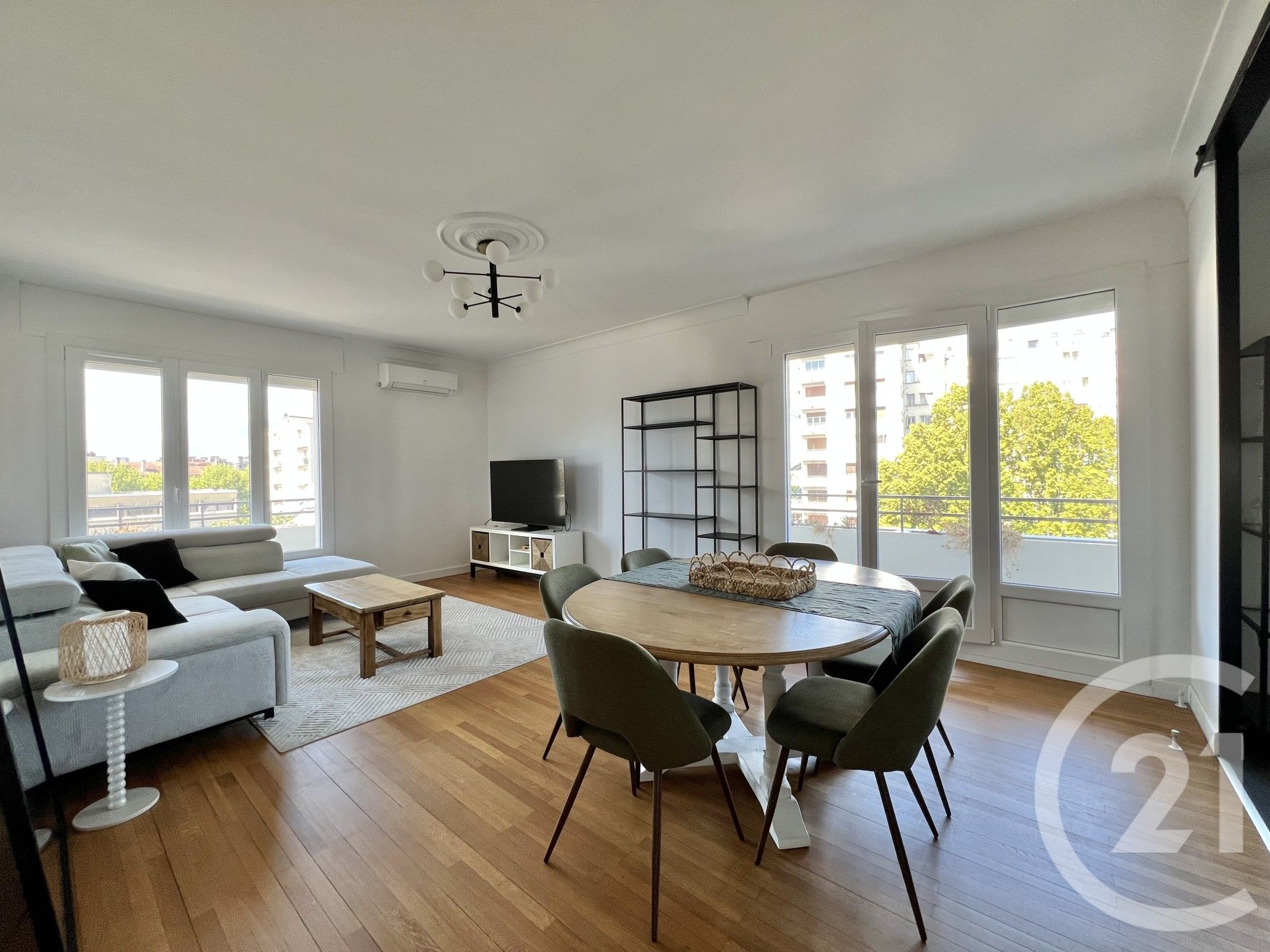 Appartement Place de Lavalette à Grenoble
