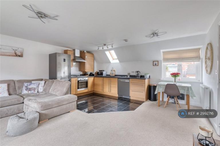 House Eagle Way in Bracknell